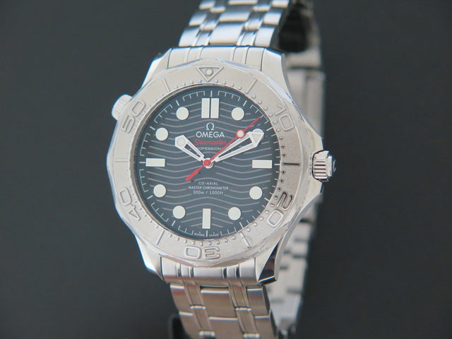 Omega Seamaster Diver 300M Nekton Edition Co-Axial Master Chronometer NEW