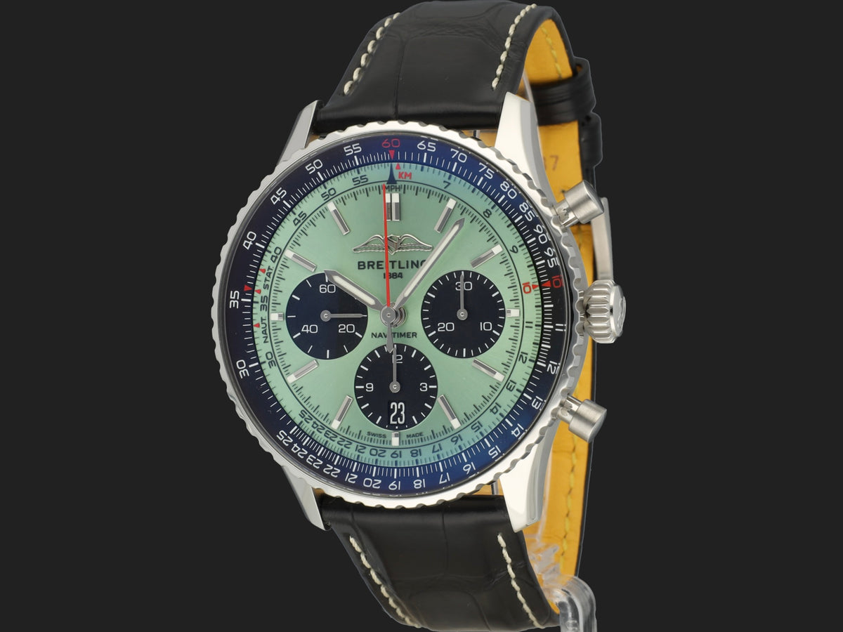 Breitling Navitimer B01 Chronograph 43 Green Dial AB0138 NEW (1)