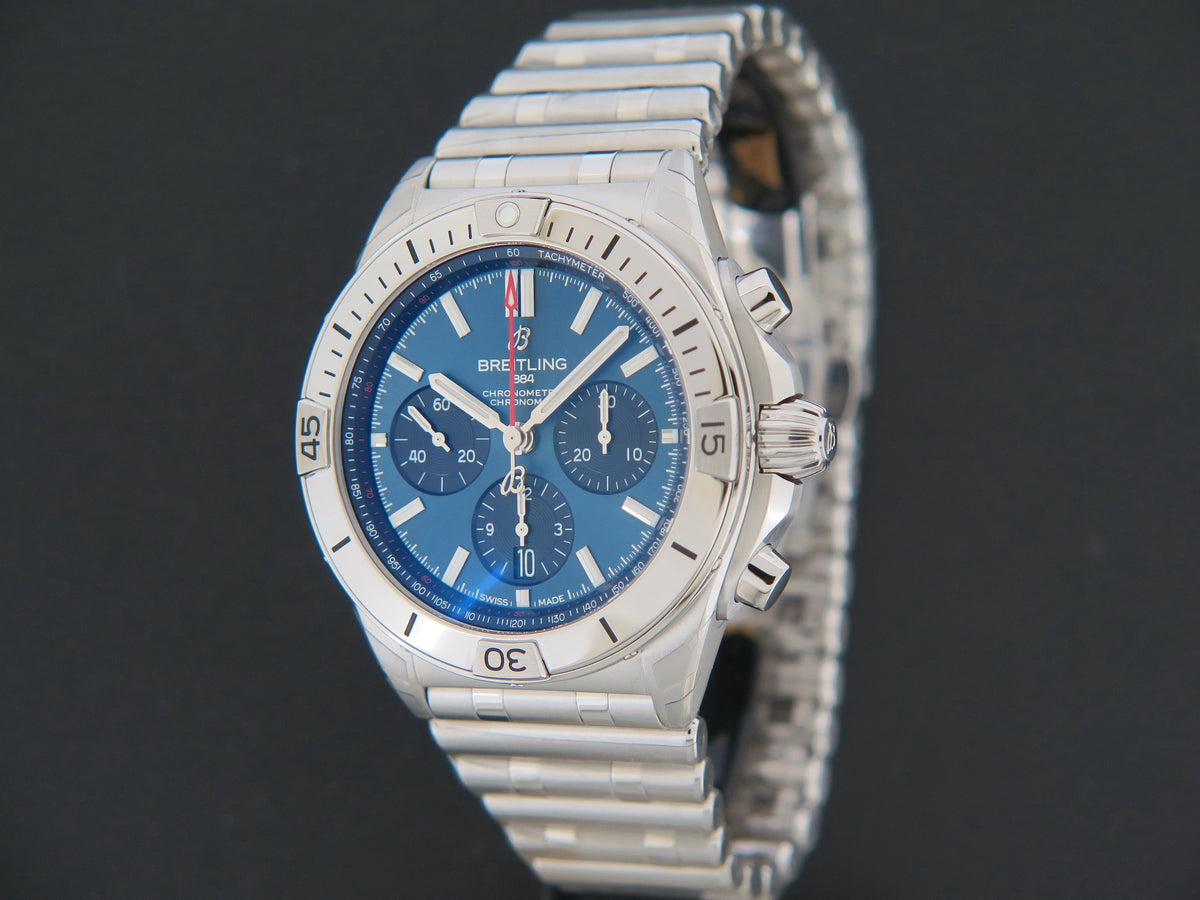 Breitling Chronomat B01 42 Blue Dial AB0134 NEW (1)