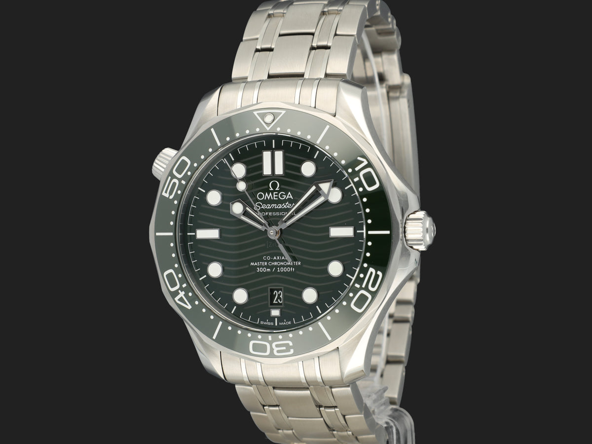 Omega Seamaster Diver 300M Co-Axial Master Chronometer Green Dial 210.30.42.20.10.001 NEW (1)