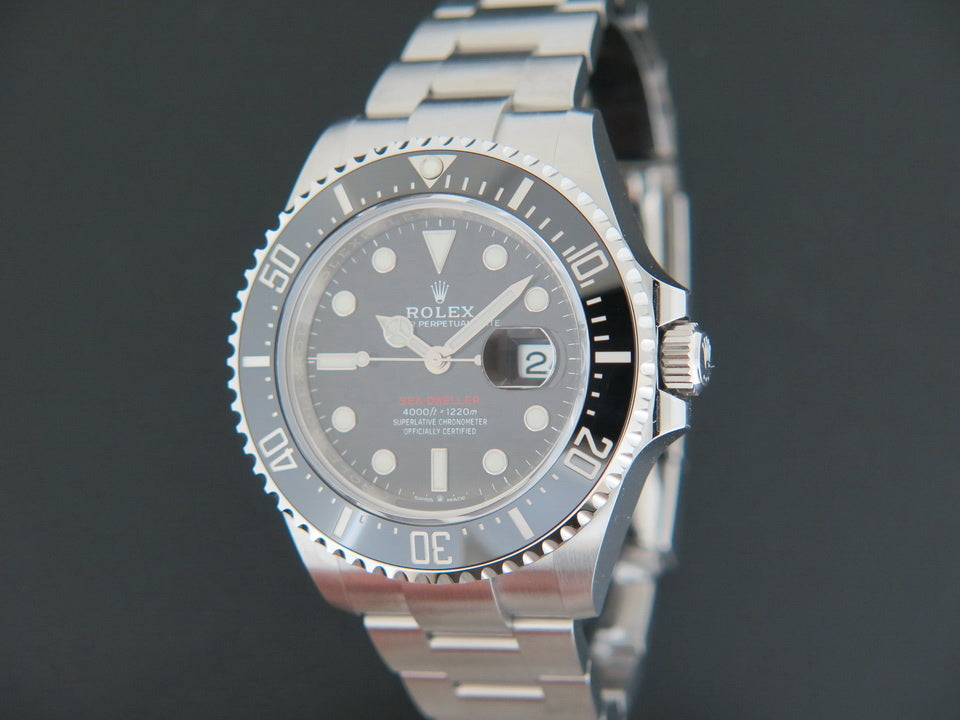 Rolex Sea-Dweller 43mm 126600 NEW (1)