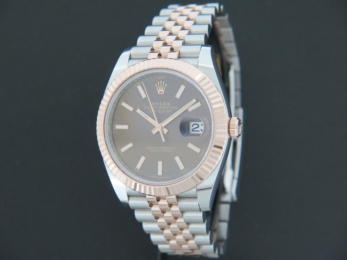 Rolex Datejust 41 Everose/Steel 126331 Choco Dial (1)