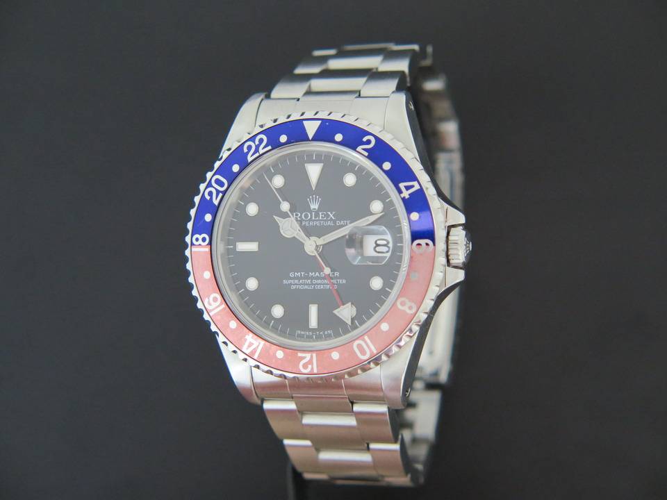 Rolex Oyster Perpetual Date GMT-Master (1)