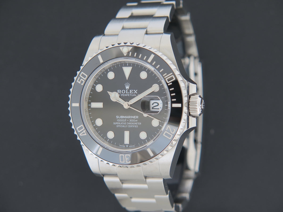 Rolex Submariner Date 126610LN (1)