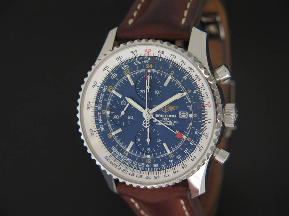 Breitling Navitimer World (1)