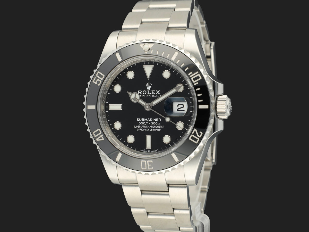 Rolex Submariner Date 126610LN (1)