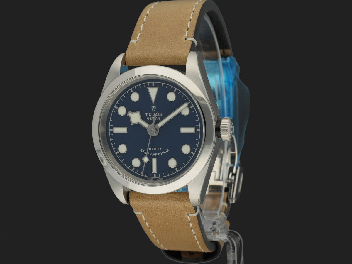 Tudor Heritage Black Bay 32 Blue Dial 79580 NEW (1)