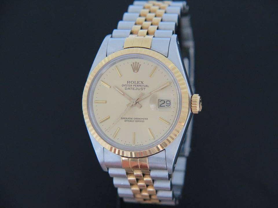 Rolex Oyster Perpetual Datejust (1)