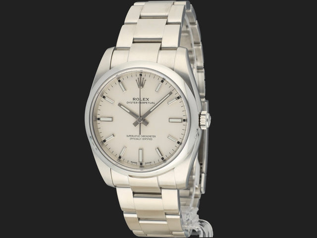 Rolex Oyster Perpetual 34 Off-White Dial