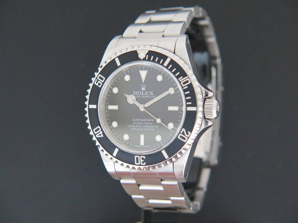 Rolex Oyster Perpetual Submariner No Date Four Lines (1)
