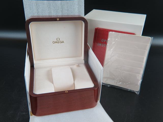 Omega Luxury Box Set