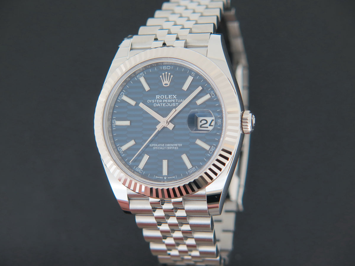 Rolex Datejust 41 Blue Motif Dial 126334 NEW (1)