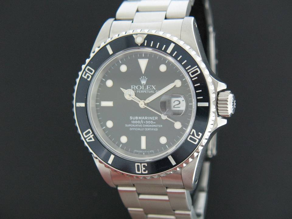 Rolex Oyster Perpetual Submariner Date (1)