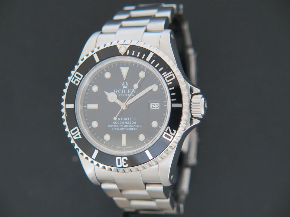 Rolex Sea-Dweller 16600  P-Serial (1)