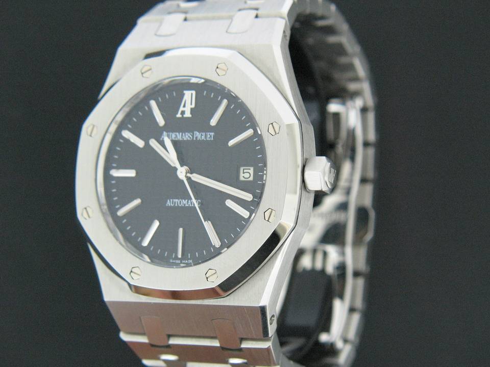 Audemars Piguet Royal Oak (1)