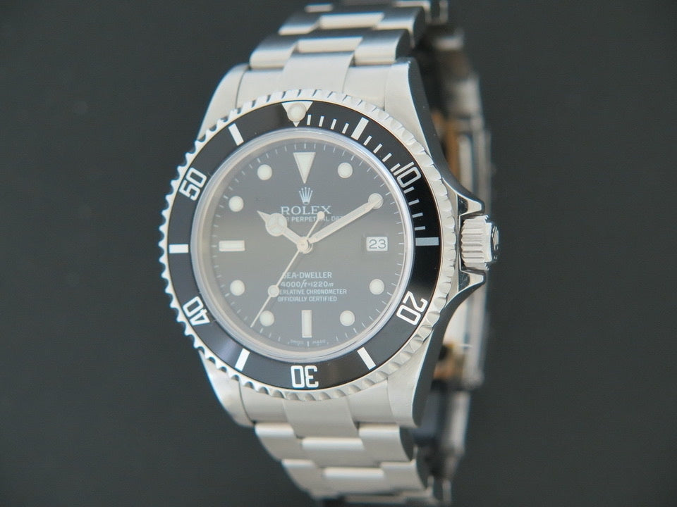 Rolex Sea-Dweller 16600  M-Serial (1)