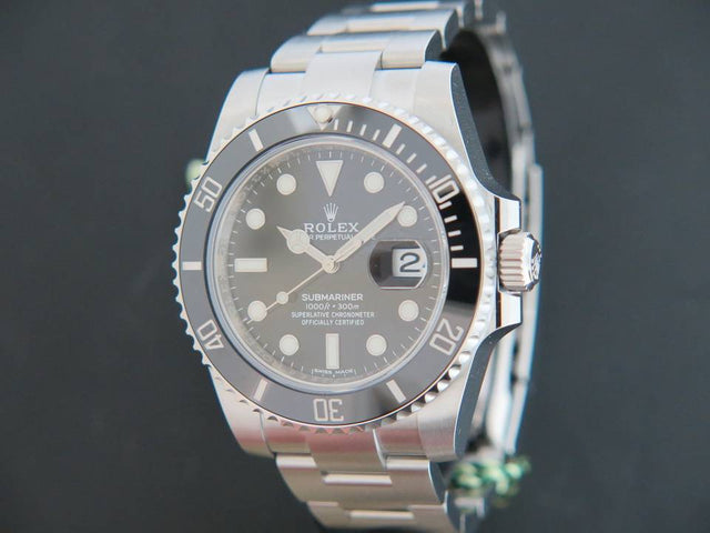 Rolex Submariner Date