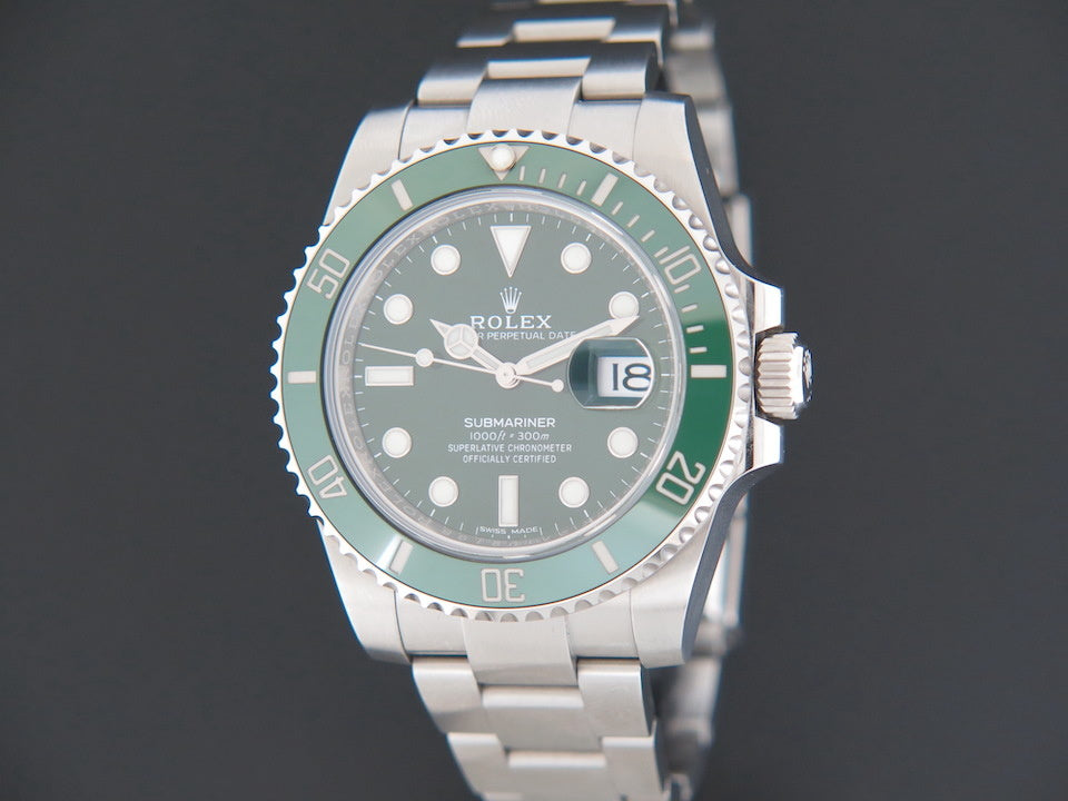 Rolex Submariner Date 116610LV (1)