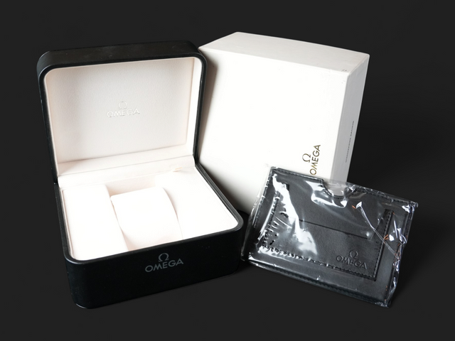 Omega Speedmaster Racing "Michael Schumacher" Box Set