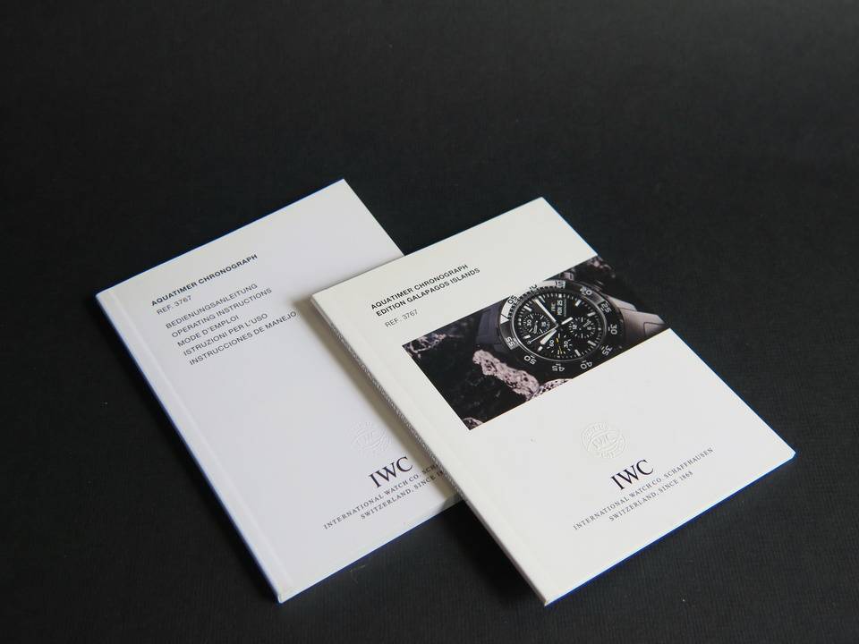 IWC Aquatimer Chronograph Galapagos Booklet 2011