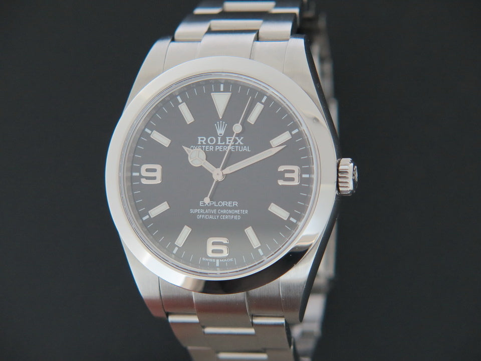 Rolex Explorer 39MM 214270  (1)