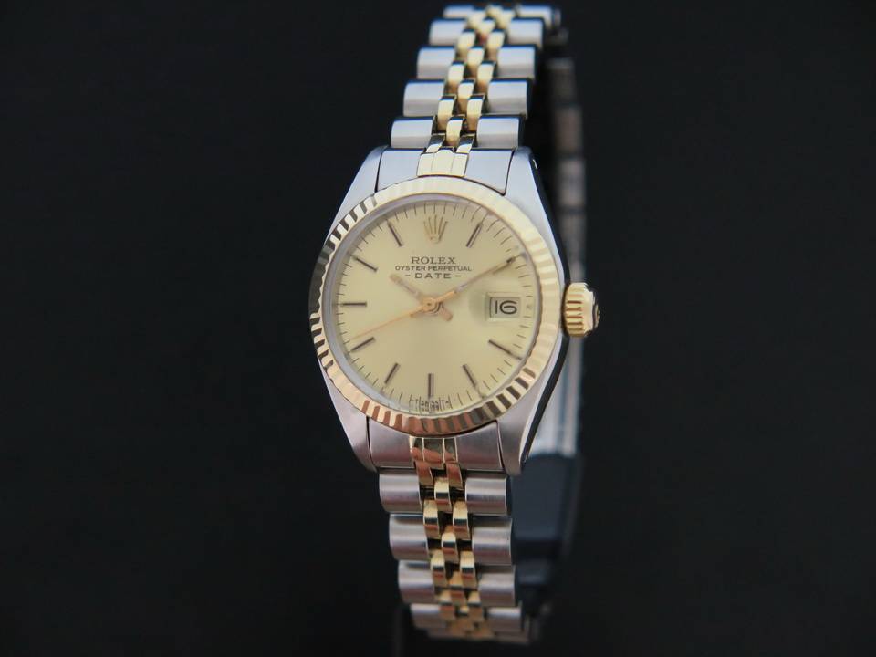 Rolex Oyster Perpetual Date (1)
