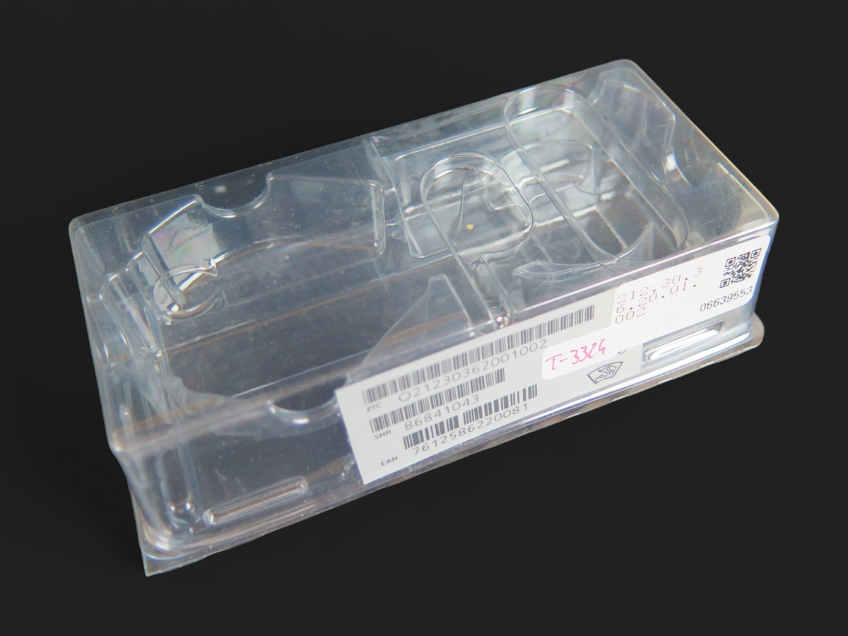 Omega Travel Box (1)