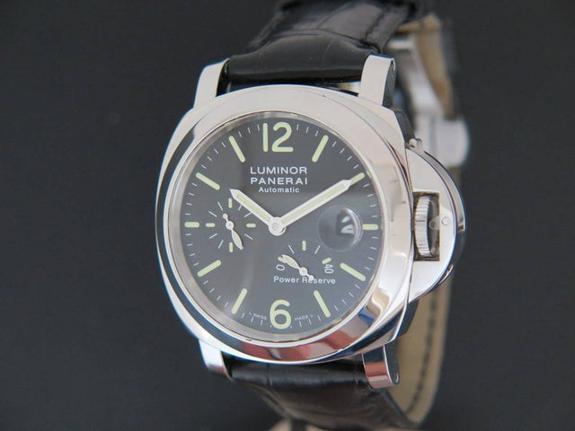Panerai Luminor Marina Power Reserve