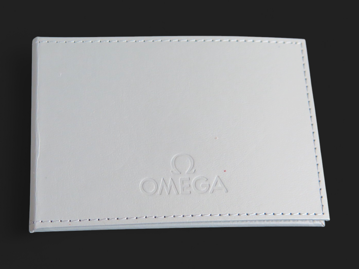 Omega Card holder (1)