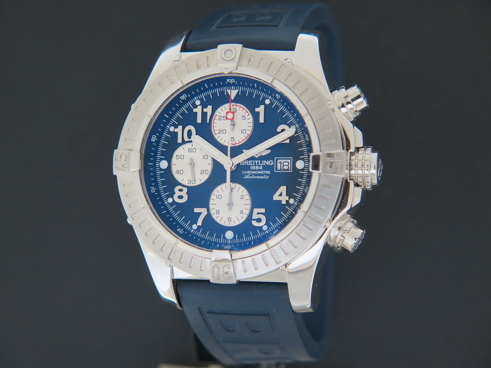 Breitling Super Avenger Blue Dial A13370 (1)