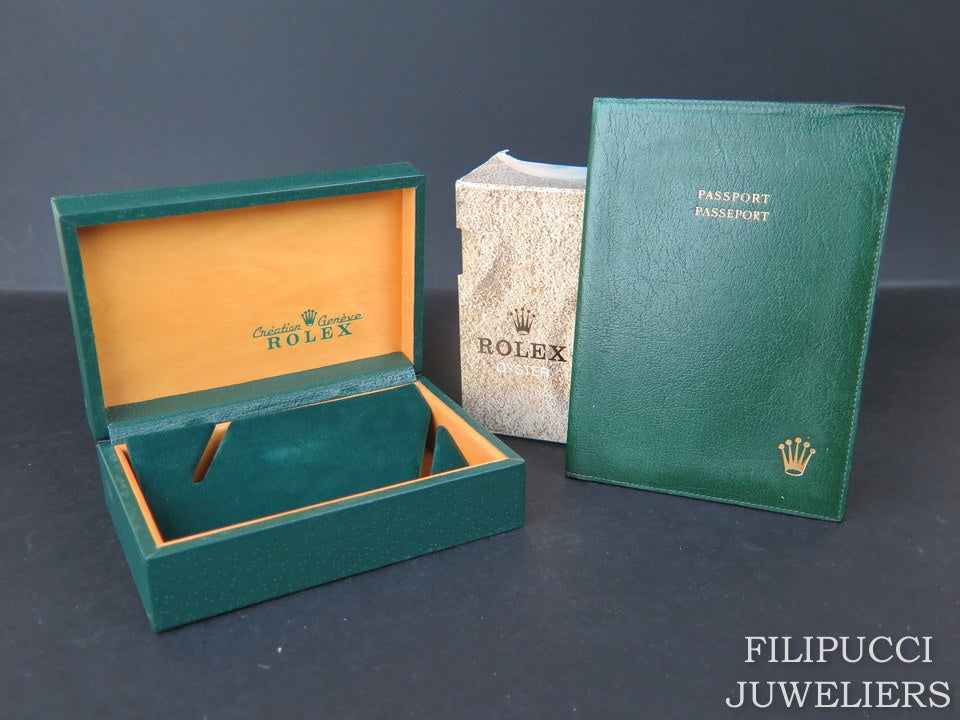 Rolex Oysterquartz box set (1)