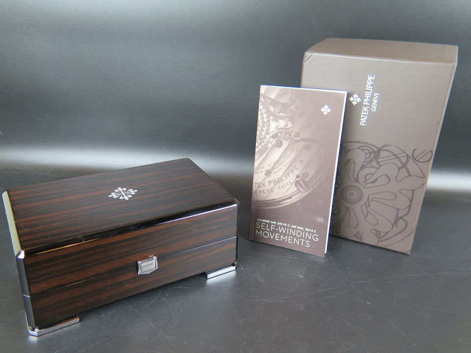 Patek Philippe Box with booklet (1)