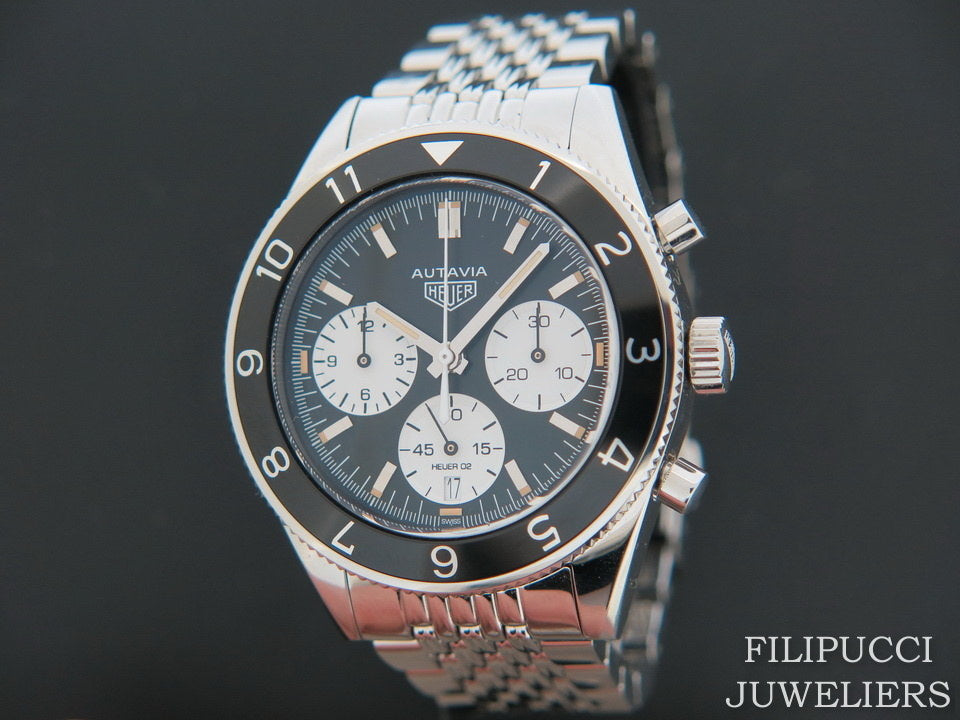 Heuer Heuer Autavia Heuer 02 (1)