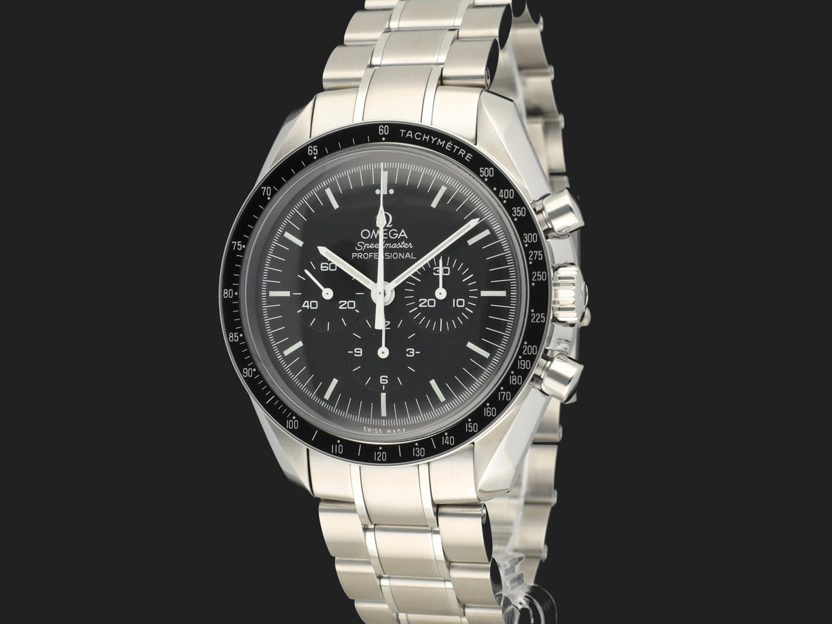 Omega Speedmaster Professional Moonwatch 311.30.42.30.01.005 NEW (1)