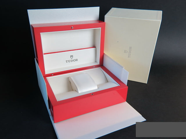 Tudor Box Set