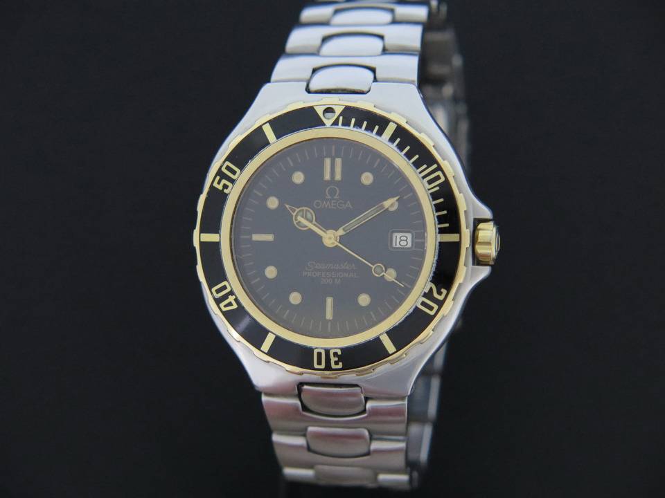 Omega Seamaster 200M Pre Bond (1)