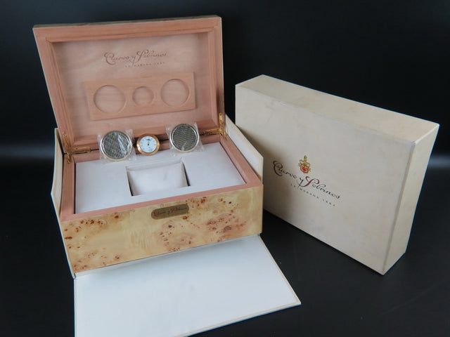 Cuervo y Sobrinos Box Humidor set