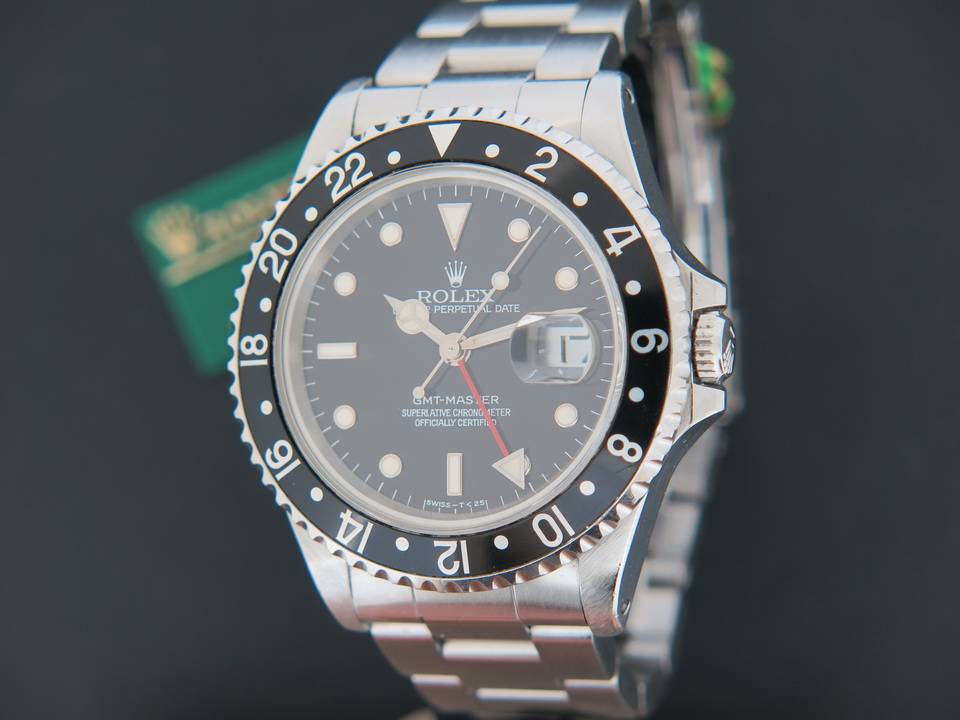 Rolex GMT-Master 16700 (1)