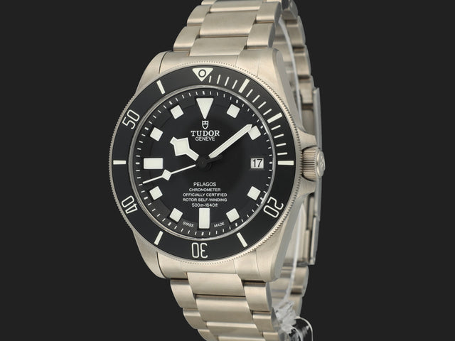 Tudor Pelagos Black