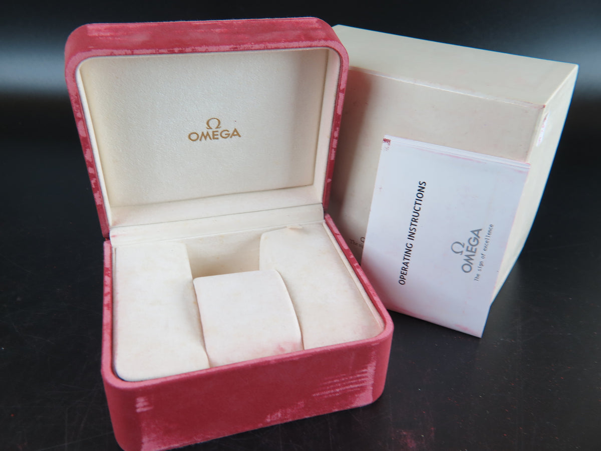 Omega Box with booklets (1)