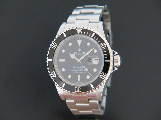 Rolex Oyster Perpetual Submariner Date