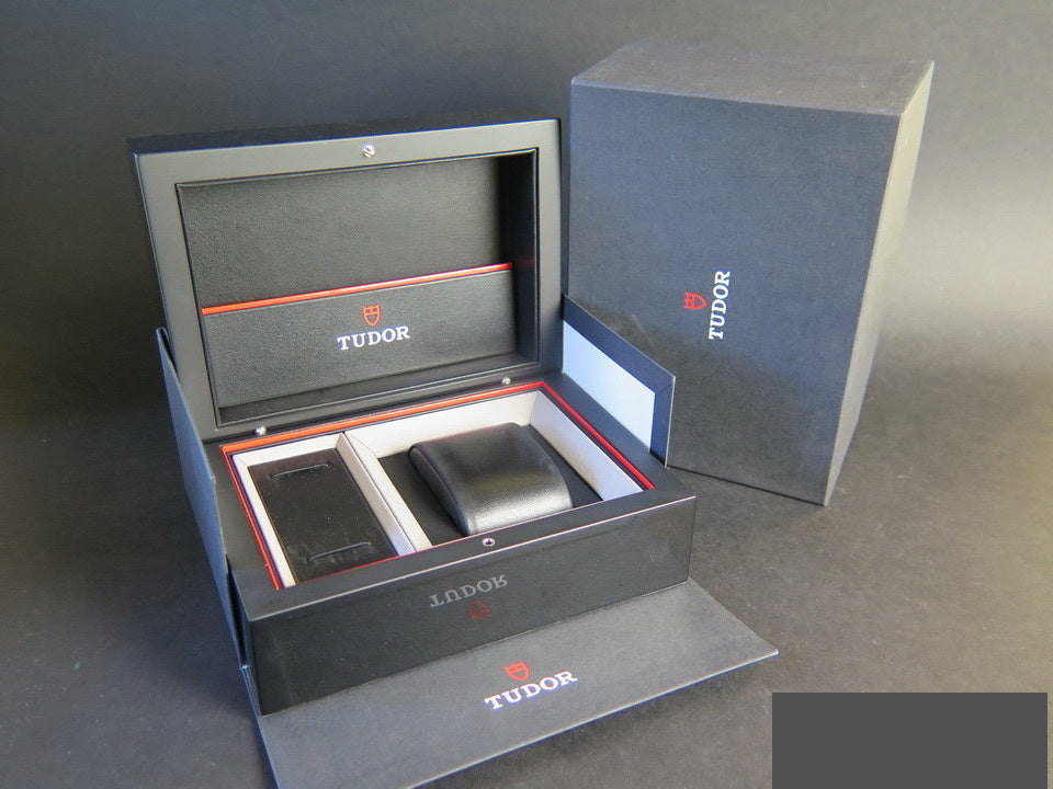 Tudor Box set ref. 45008.4 (1)