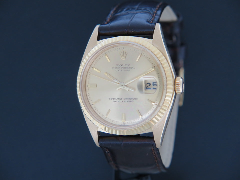 Rolex Datejust Yellow Gold Champagne Dial 1601 (1)