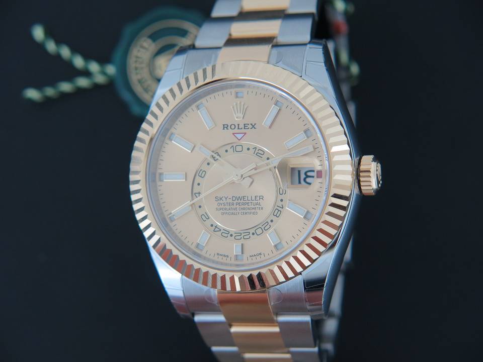 Rolex Sky-Dweller Gold/Steel NEW 326933 Champagne   (1)