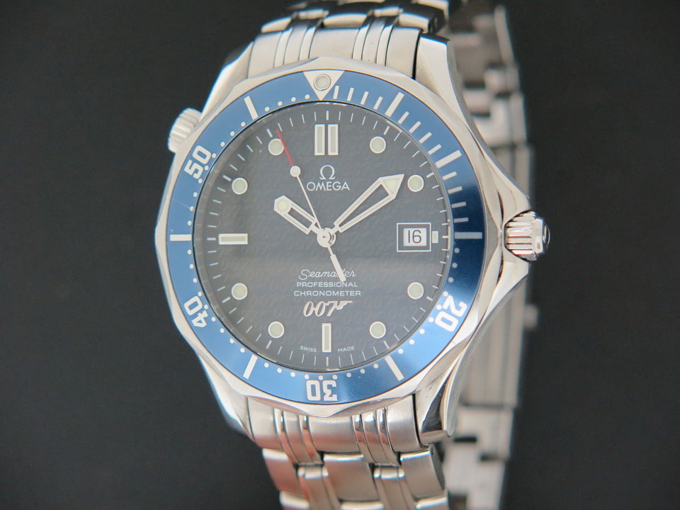 Omega Seamaster James Bond Limited 40 years 25378000  (1)