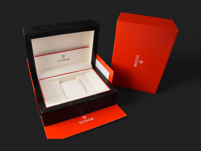 Tudor Box set 44092.64
