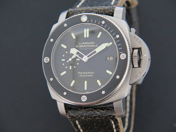 Panerai Luminor Submersible 1950 Amagnetic 3-Days