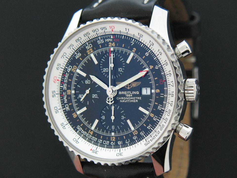 Breitling Navitimer World (1)