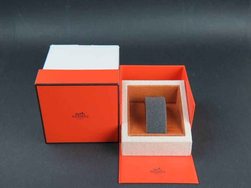 Hermes Box (1)