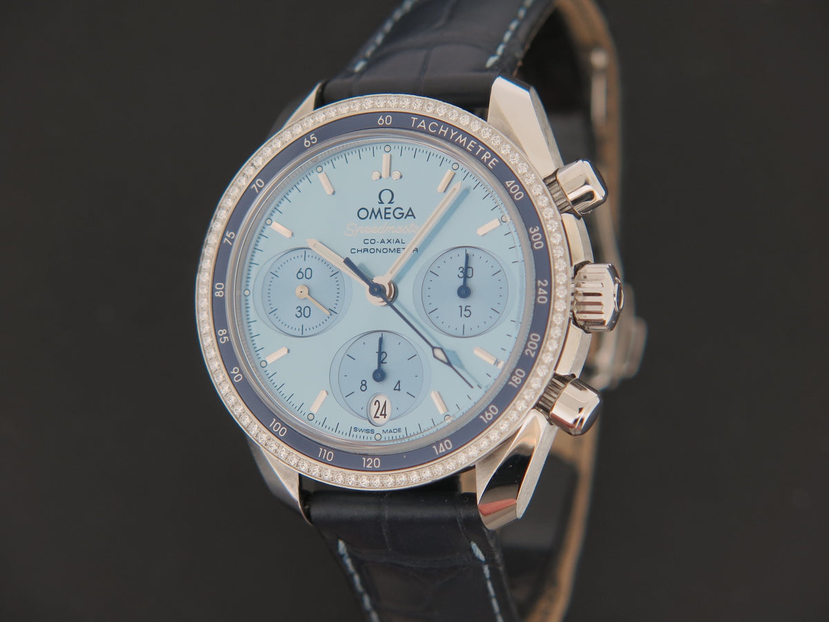 Omega Speedmaster 38 Co-Axial Chronograph 324.38.38.50.03.001 (1)